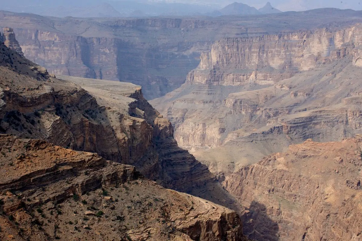 Reserve un tour por los zocos, las montañas de Omán